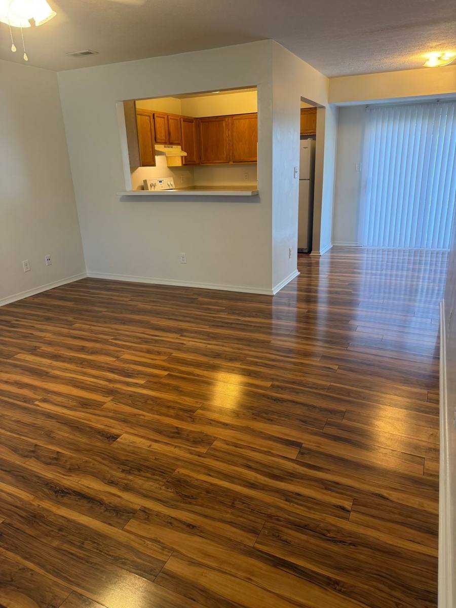Townhouse for rent at 1433 W Allen St, Bloomington, IN 47401