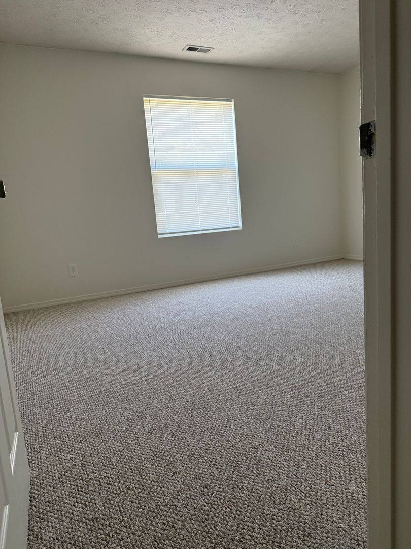 Townhouse for rent at 1433 W Allen St, Bloomington, IN 47401