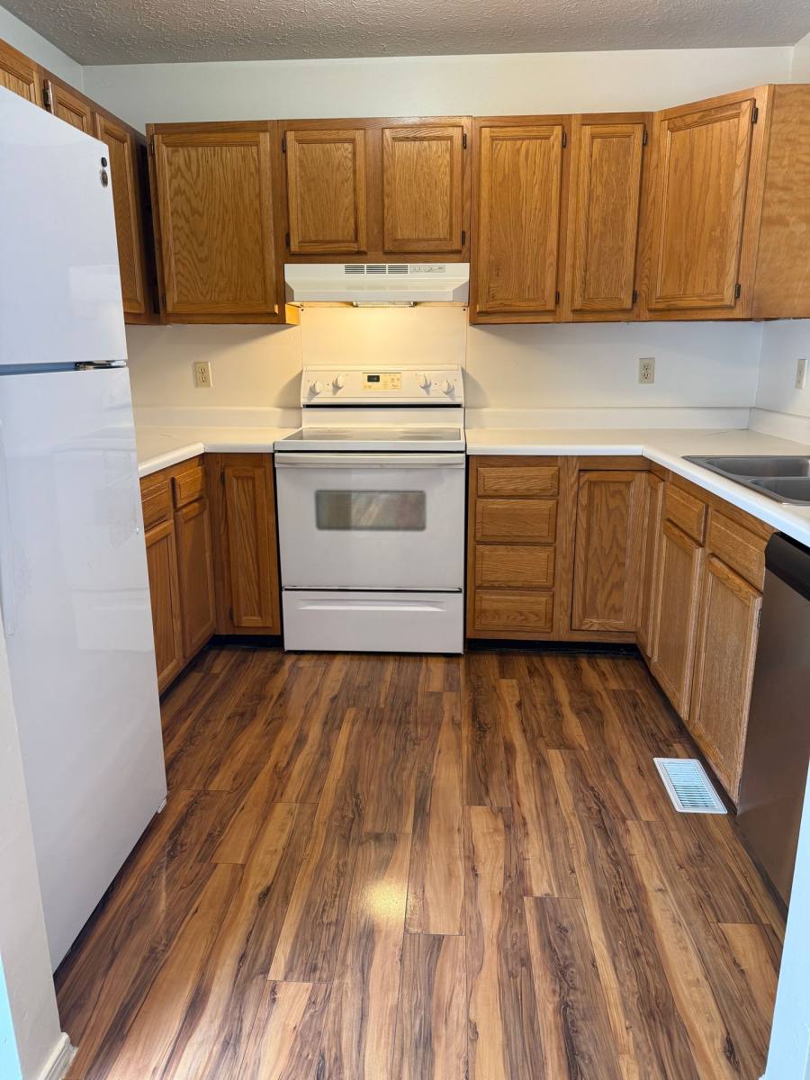 Townhouse for rent at 1433 W Allen St, Bloomington, IN 47401