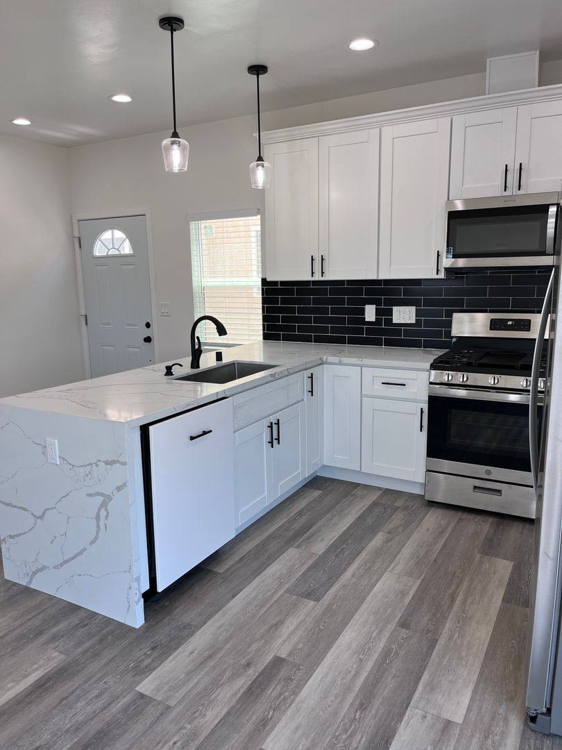 Apartment for rent at 5215-5217 Catoctin Dr, San Diego, CA 92115