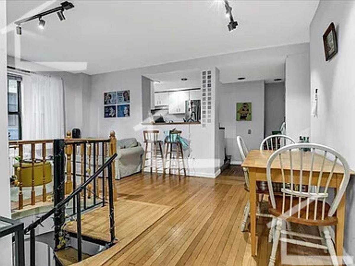 Apartment for rent at 446 Park Dr #10, Boston, MA 02215