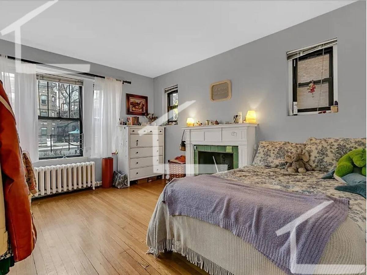 Apartment for rent at 446 Park Dr #10, Boston, MA 02215