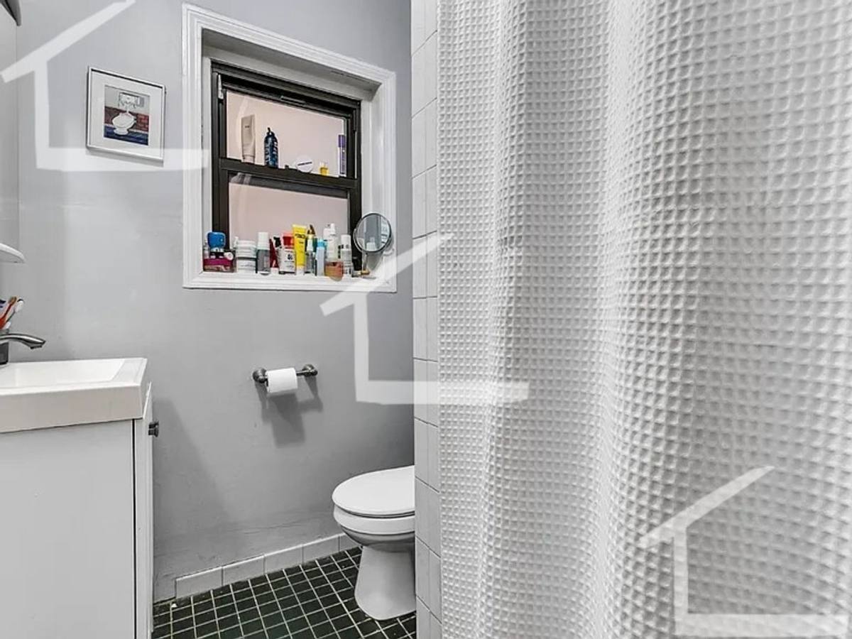 Apartment for rent at 446 Park Dr #10, Boston, MA 02215