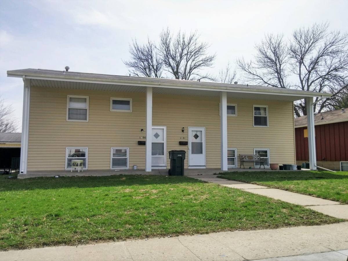House for rent at 1406 24th St, Ames, IA 50010