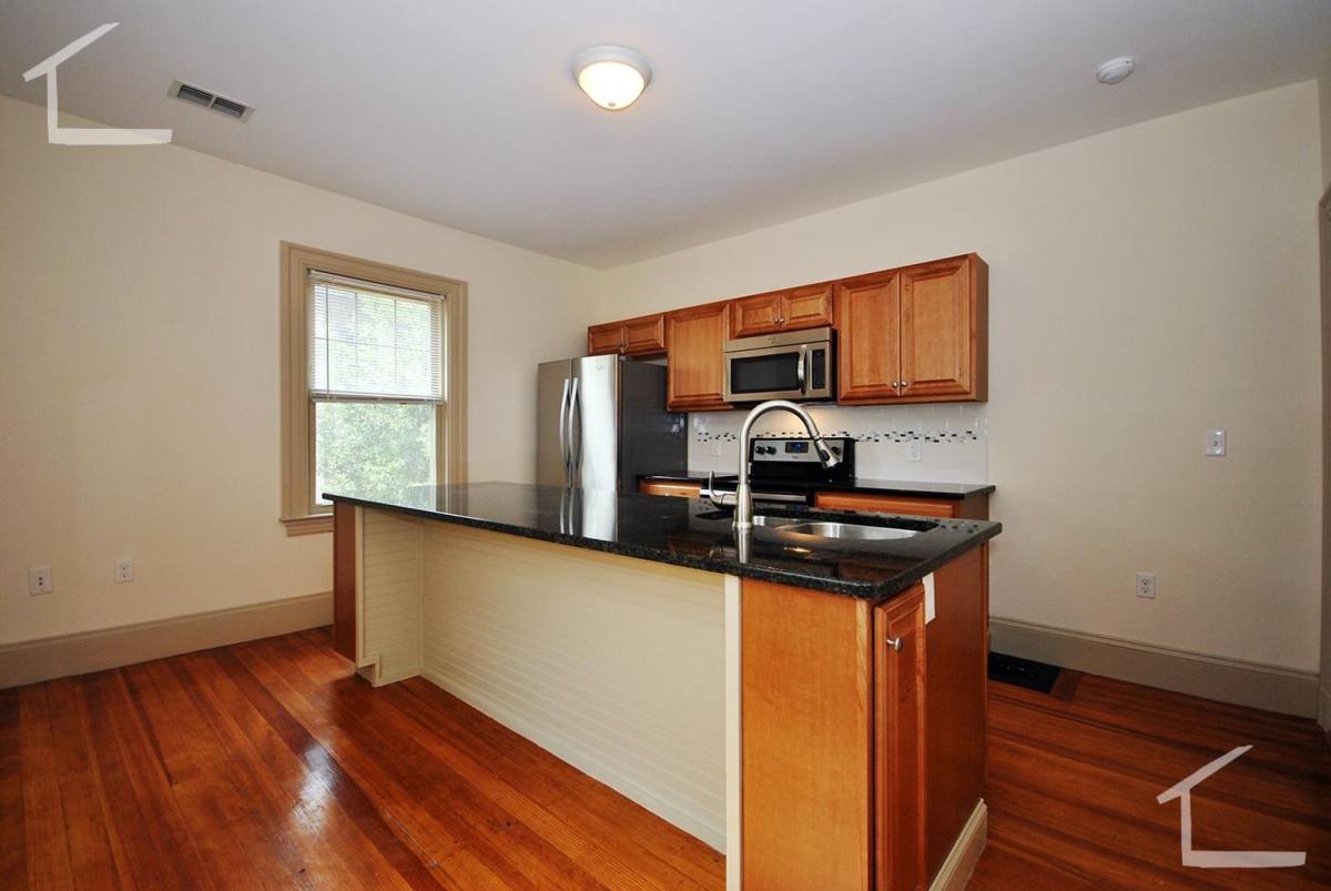 Apartment for rent at 64 Englewood #2, Brighton, MA 02135