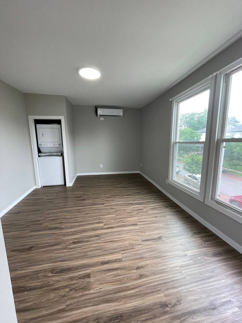 Apartment for rent at 1106 Brown St, Lafayette, IN 47904