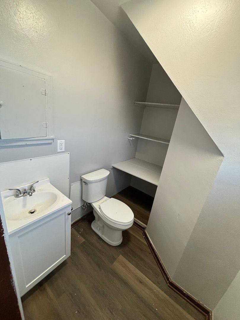 Apartment for rent at 729 W Cedar St, Cherokee, IA 51012