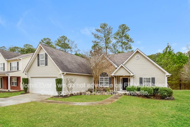 House for rent at 1395 Stephens Pond View, Loganville, GA 30052