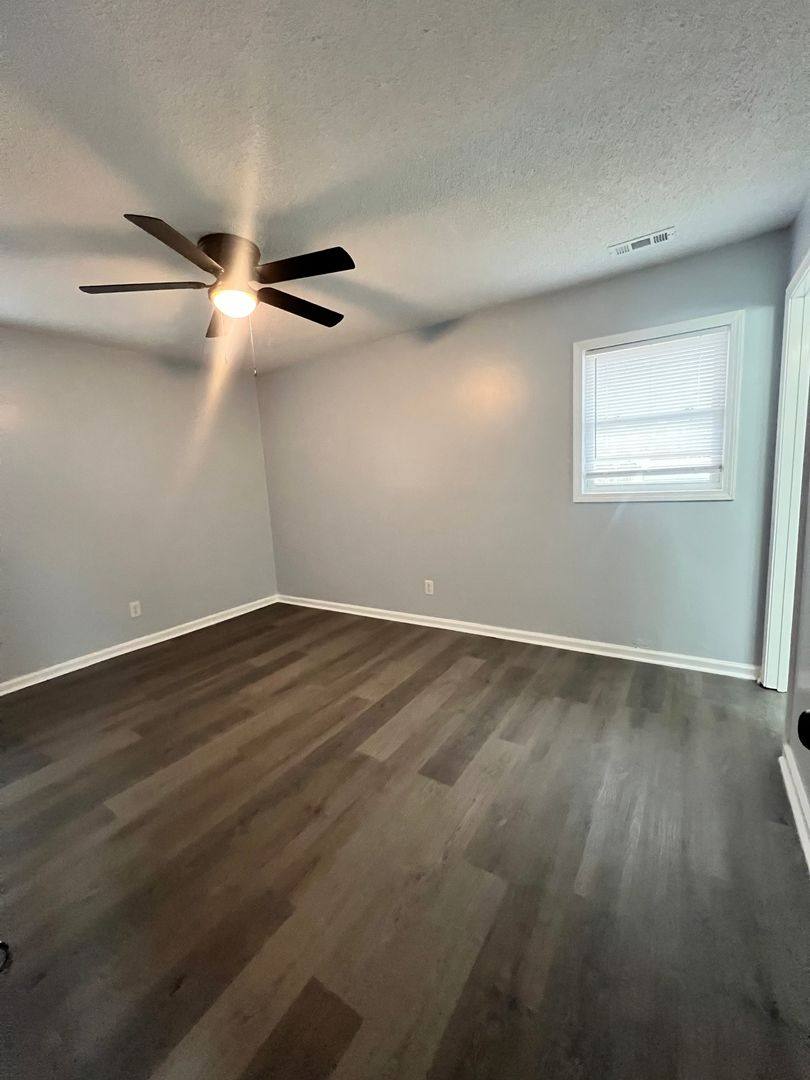 House for rent at 1329 Hunters Rd, New Bern, NC 28562