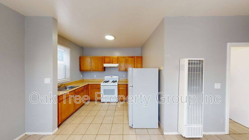 House for rent at 2308 Foothill Blvd #16, Oakland, CA 94601