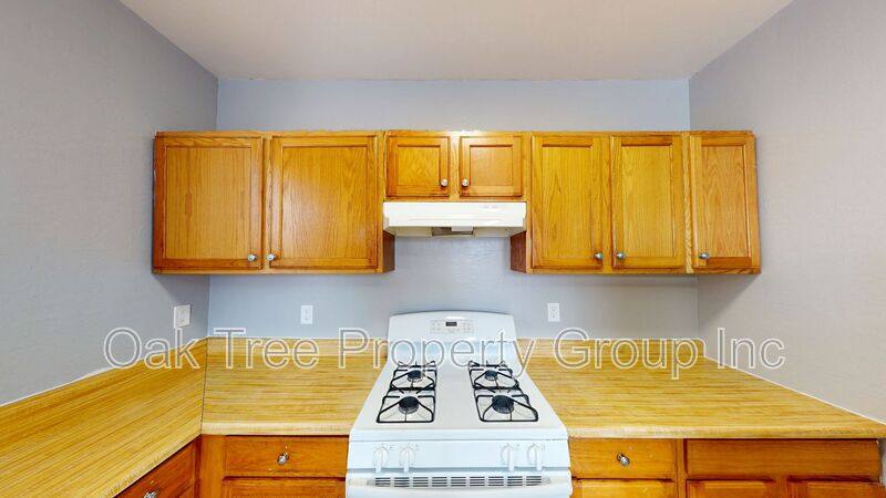 House for rent at 2308 Foothill Blvd #16, Oakland, CA 94601