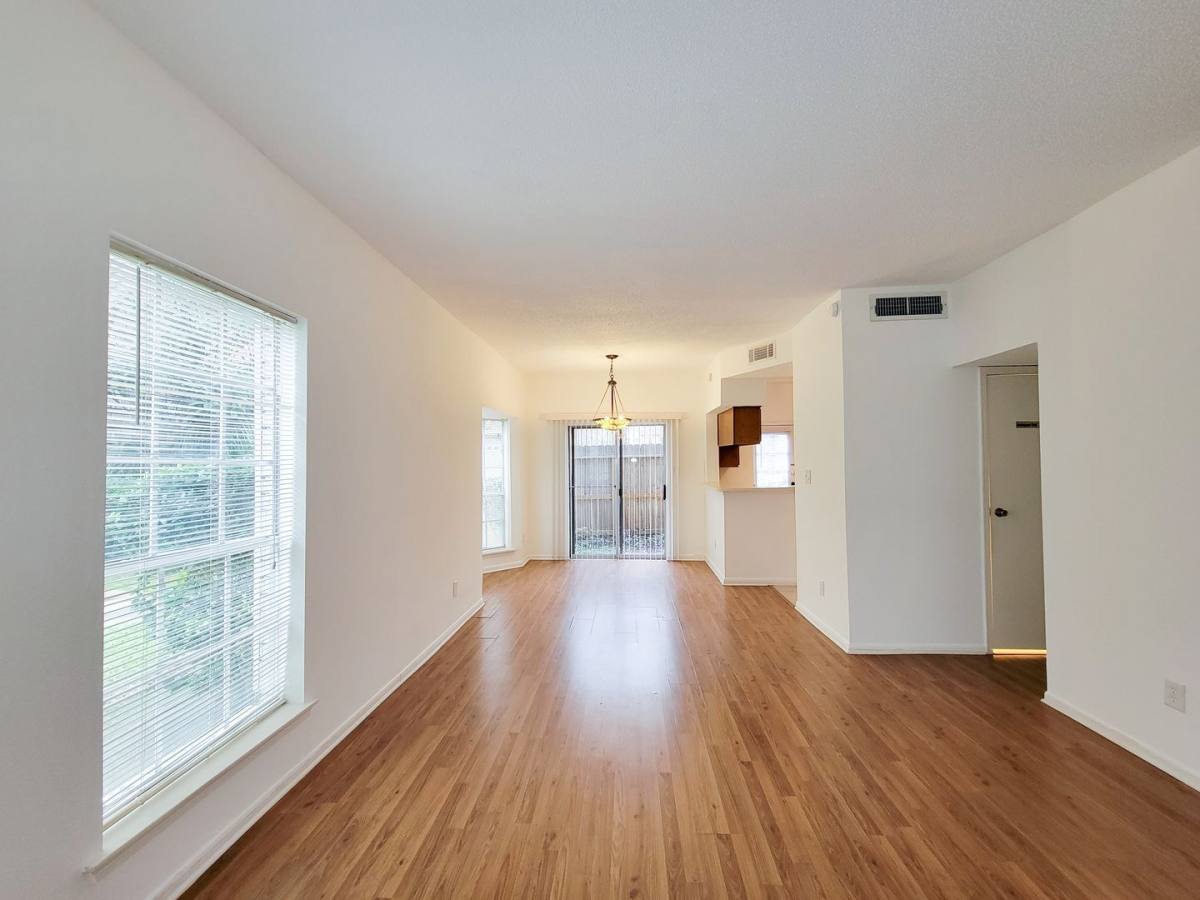 House for rent at 7575 Cambridge St, Houston, TX 77054