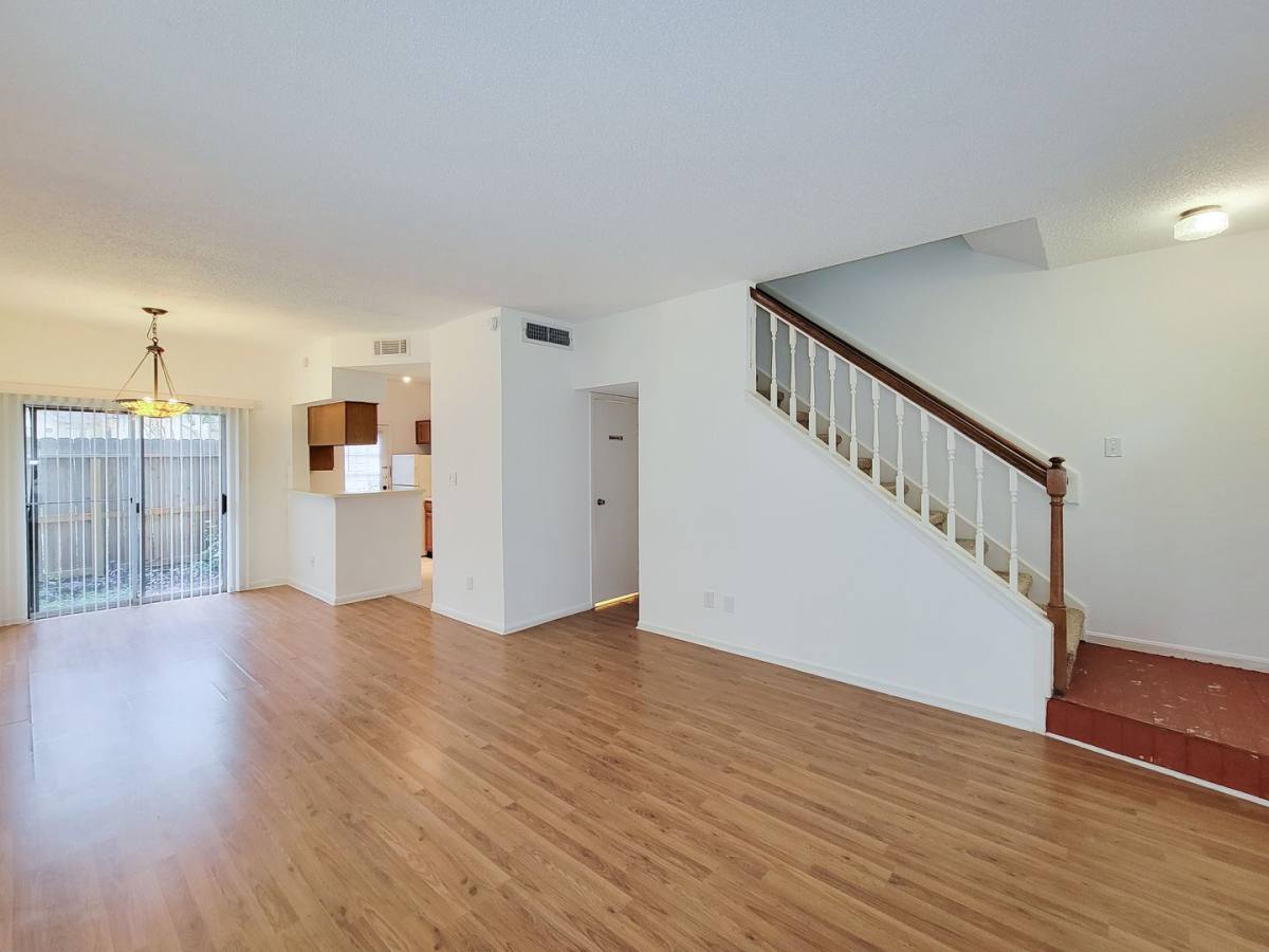 House for rent at 7575 Cambridge St, Houston, TX 77054