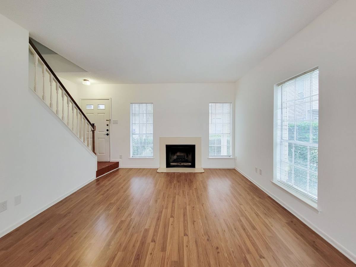 House for rent at 7575 Cambridge St, Houston, TX 77054