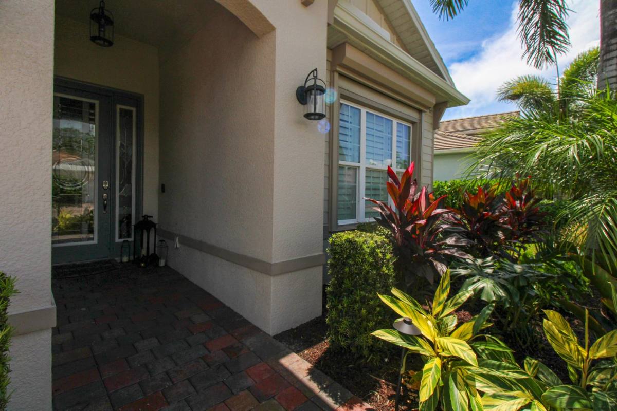 House for rent at 14849 Windward Lane, Naples, FL 34114