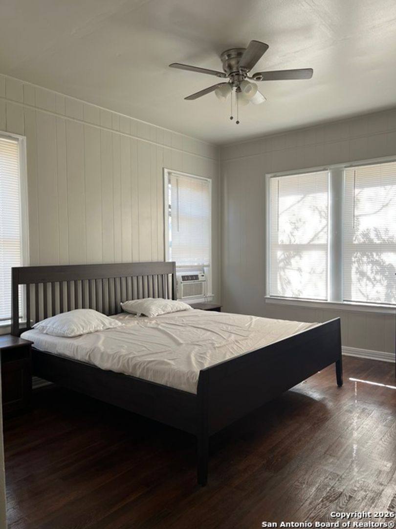 House for rent at 309 E Lullwood, San Antonio, TX 78212
