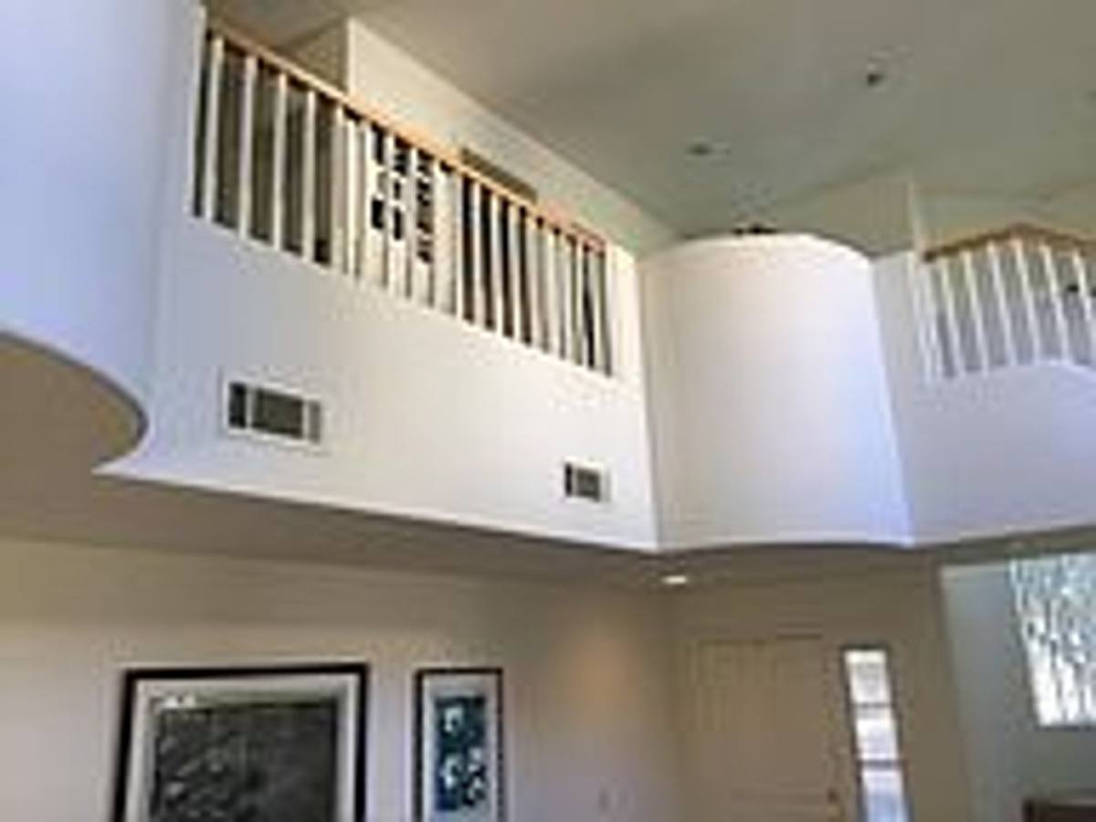 House for rent at 1036 Pan Court, Newbury Park, CA 91320