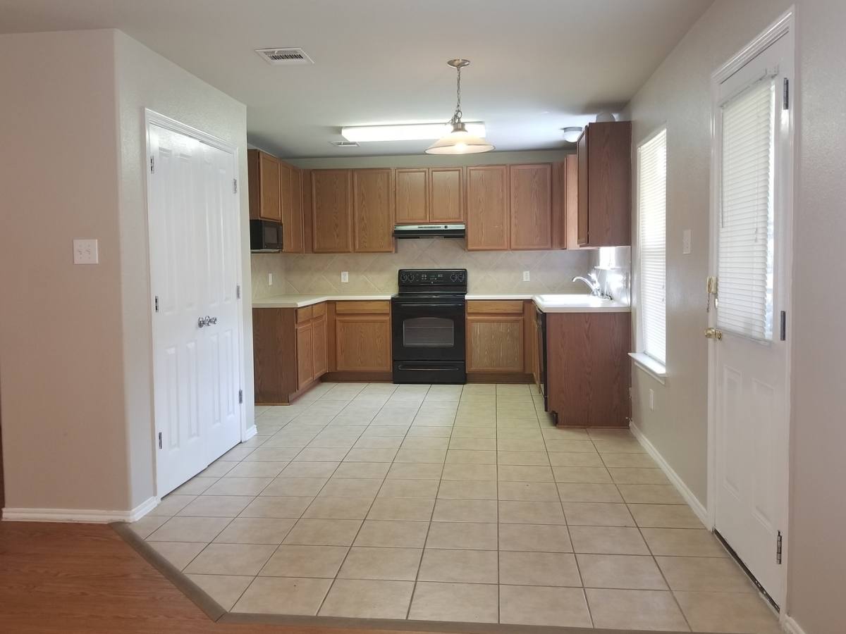 House for rent at 5123 Fountain Hill, San Antonio, TX 78244