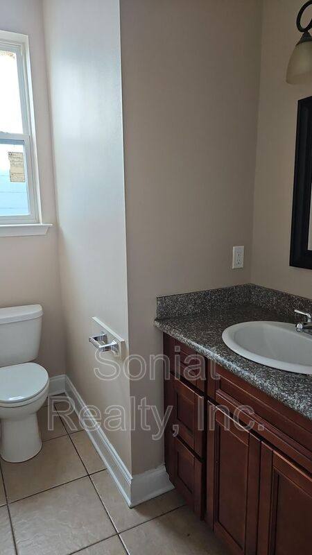 Apartment for rent at 4235 Hollygrove St, New Orleans, LA 70118