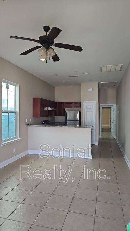 Apartment for rent at 4235 Hollygrove St, New Orleans, LA 70118