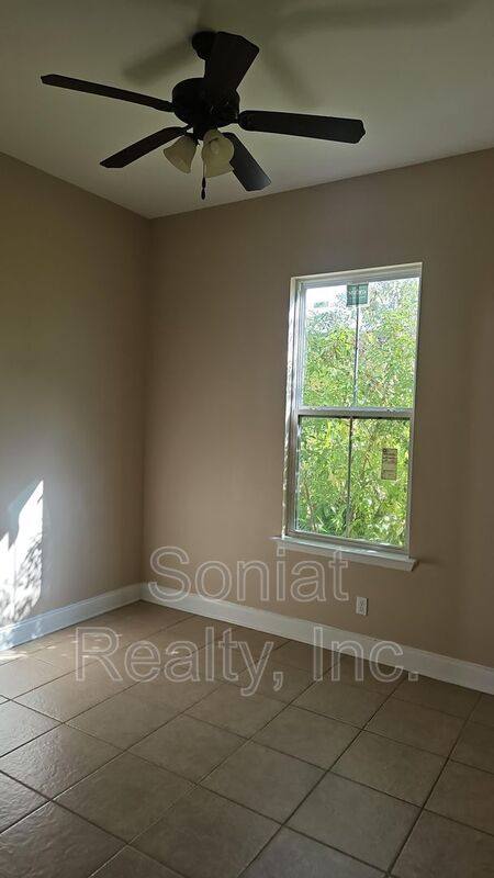 Apartment for rent at 4235 Hollygrove St, New Orleans, LA 70118