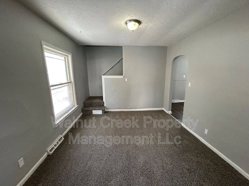 House for rent at 939 W 22nd St, Lorain, OH 44052