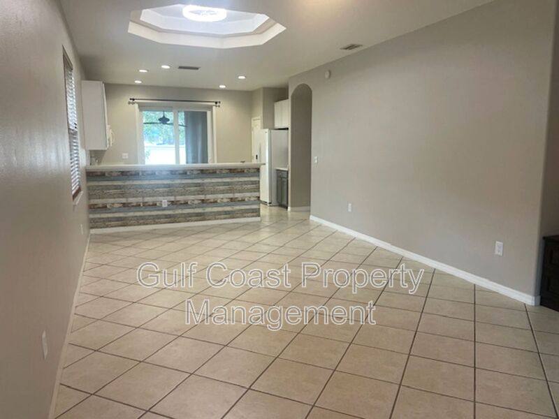 House for rent at 1457 Daryl Dr, Sarasota, FL 34232