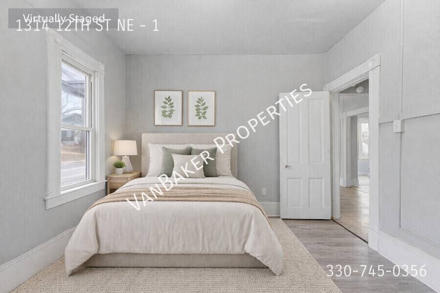 Apartment for rent at 1314 12th St NE #2, Canton, OH 44705