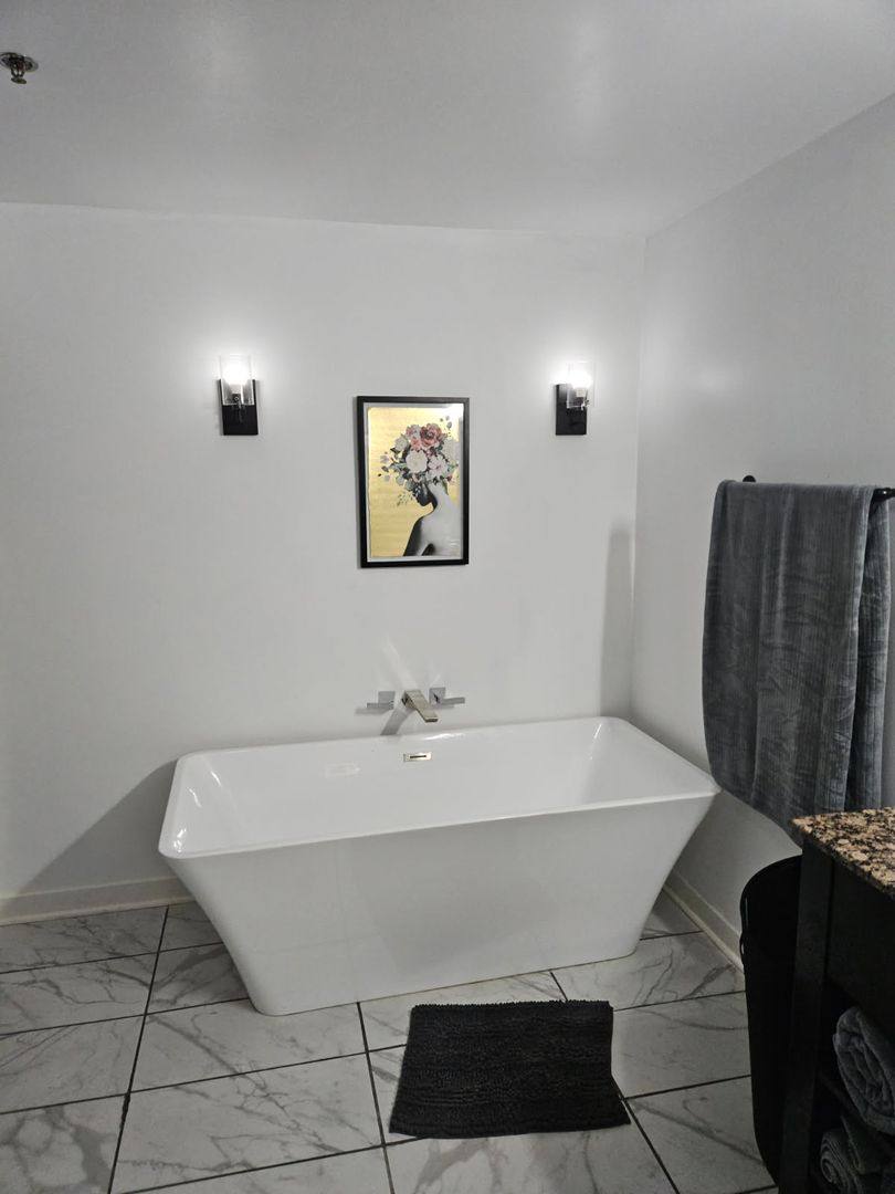 Apartment for rent at 816 Goode St #302, Bristol, VA 24201