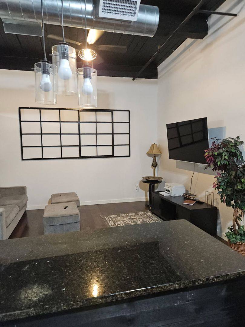 Apartment for rent at 816 Goode St #302, Bristol, VA 24201