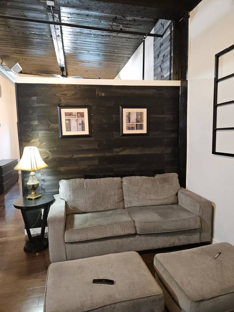 Apartment for rent at 816 Goode St #302, Bristol, VA 24201