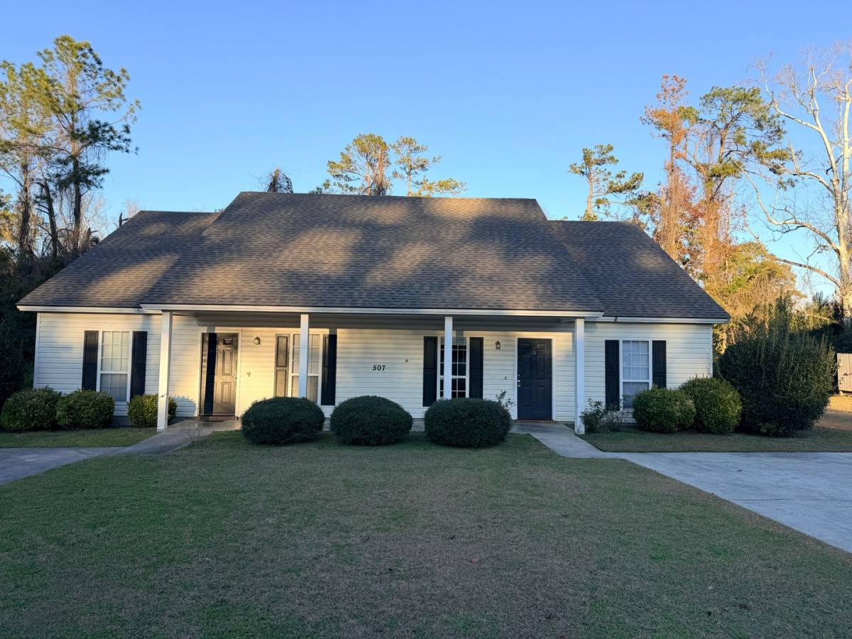 Apartment for rent at 507 Roberts St, Valdosta, GA 31601