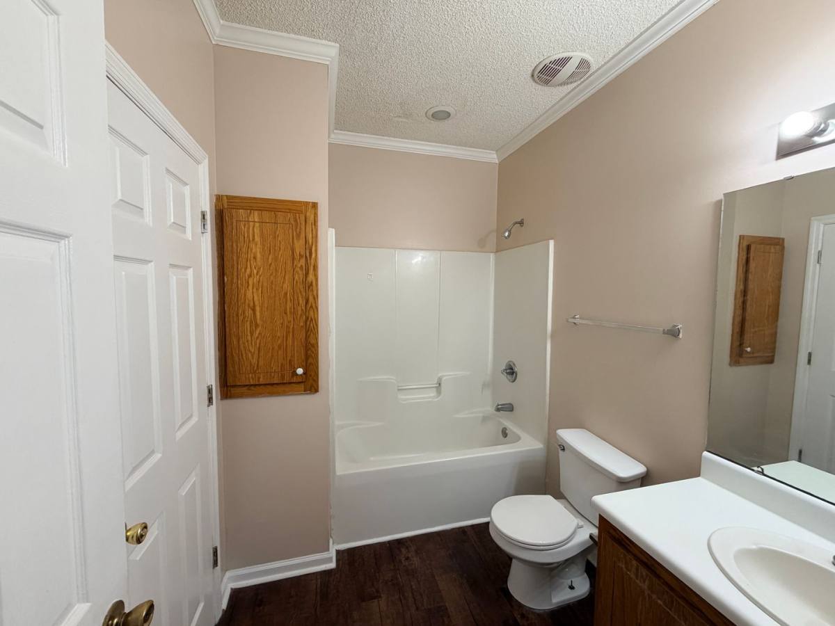 Apartment for rent at 507 Roberts St, Valdosta, GA 31601