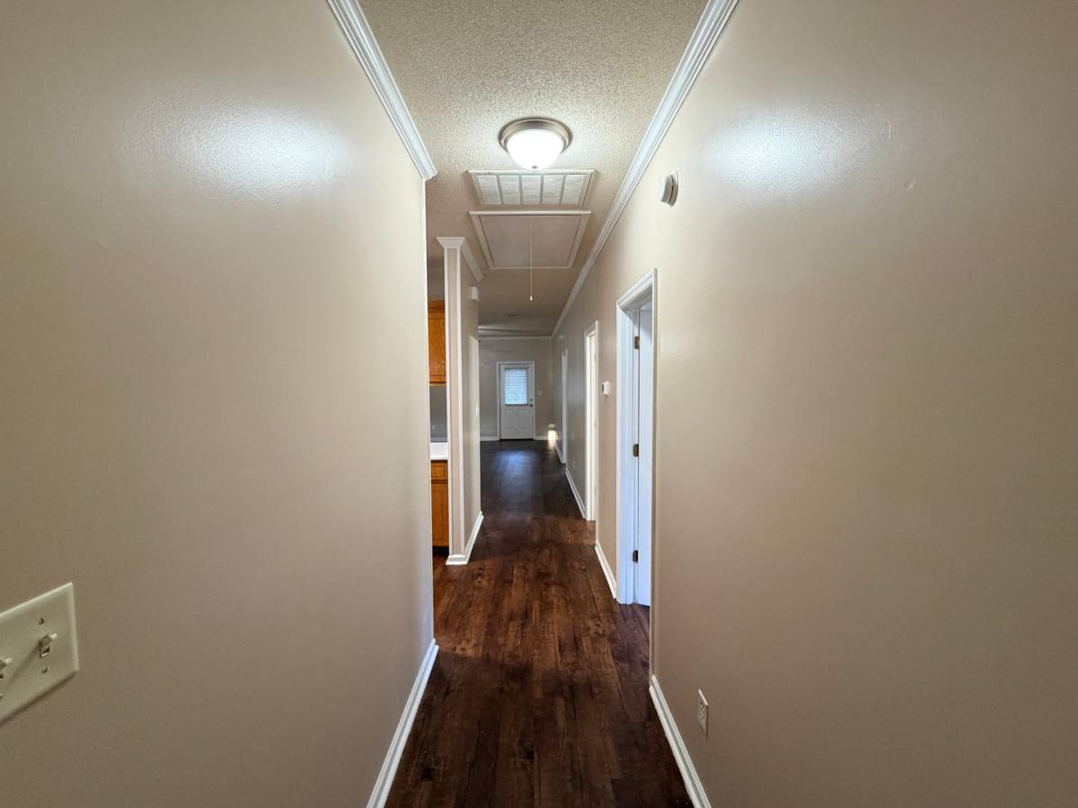 Apartment for rent at 507 Roberts St, Valdosta, GA 31601