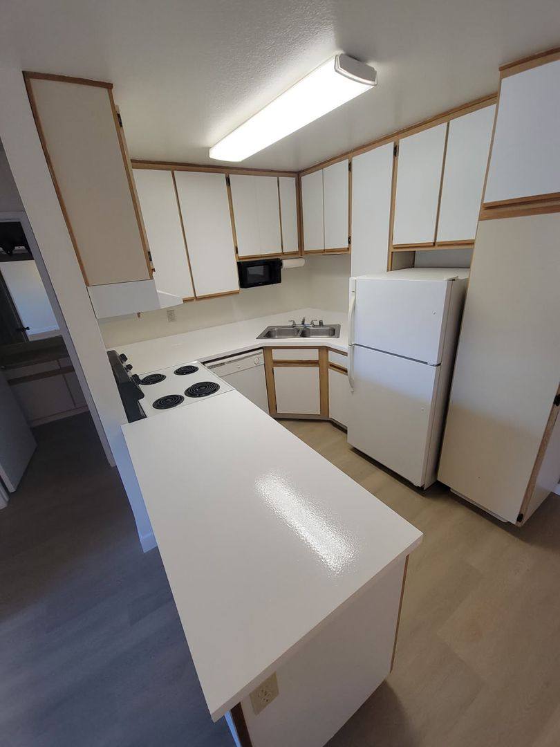 Apartment for rent at 4202 4th Ave, San Diego, CA 92103