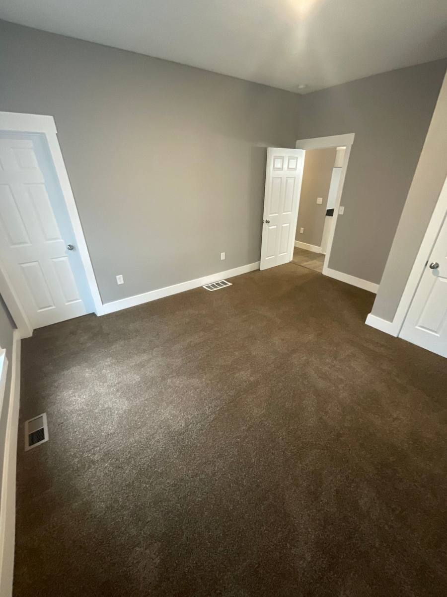 Apartment for rent at 705 N Lincoln St, Bloomington, IN 47408