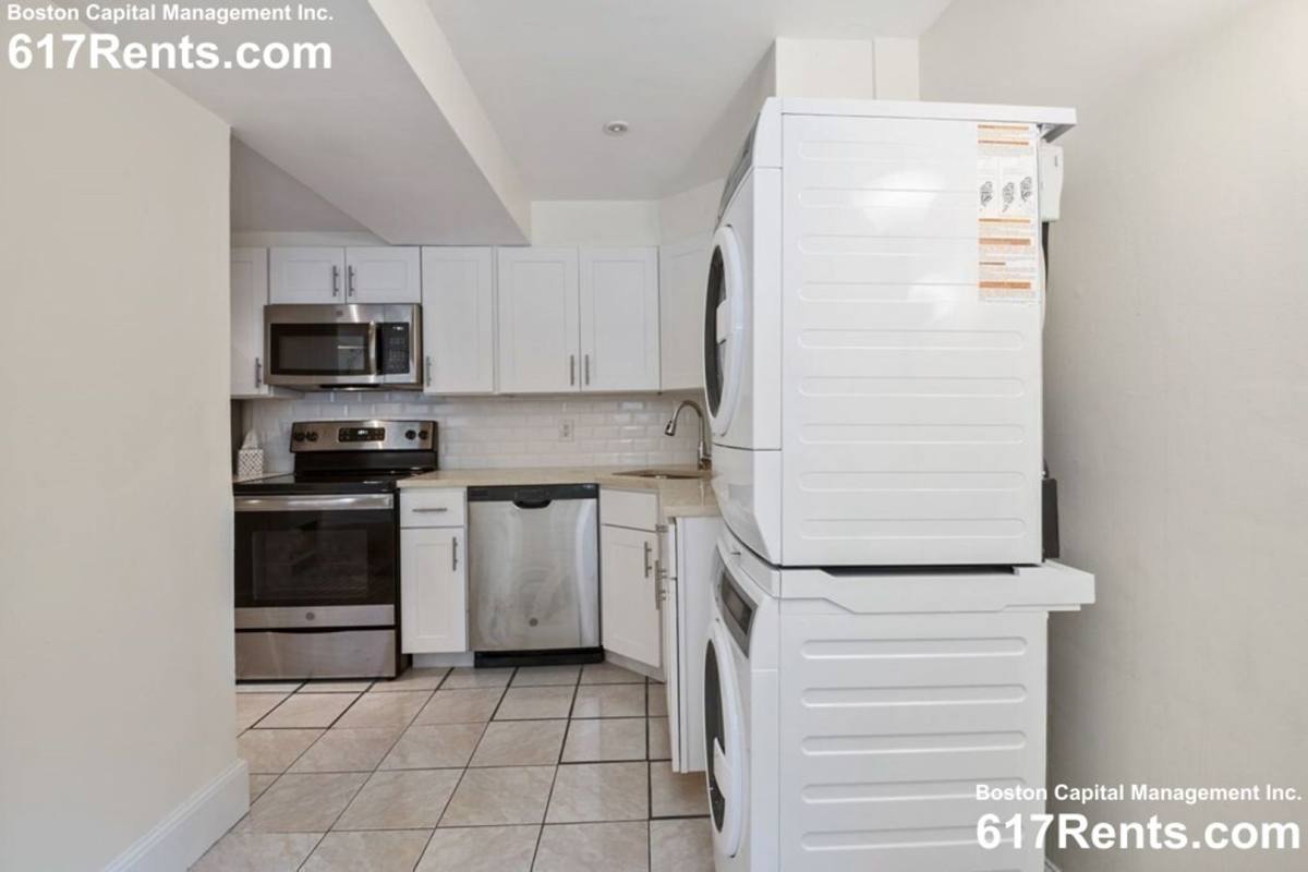 Apartment for rent at 1982 Commonwealth Ave #B, Brighton, MA 02135