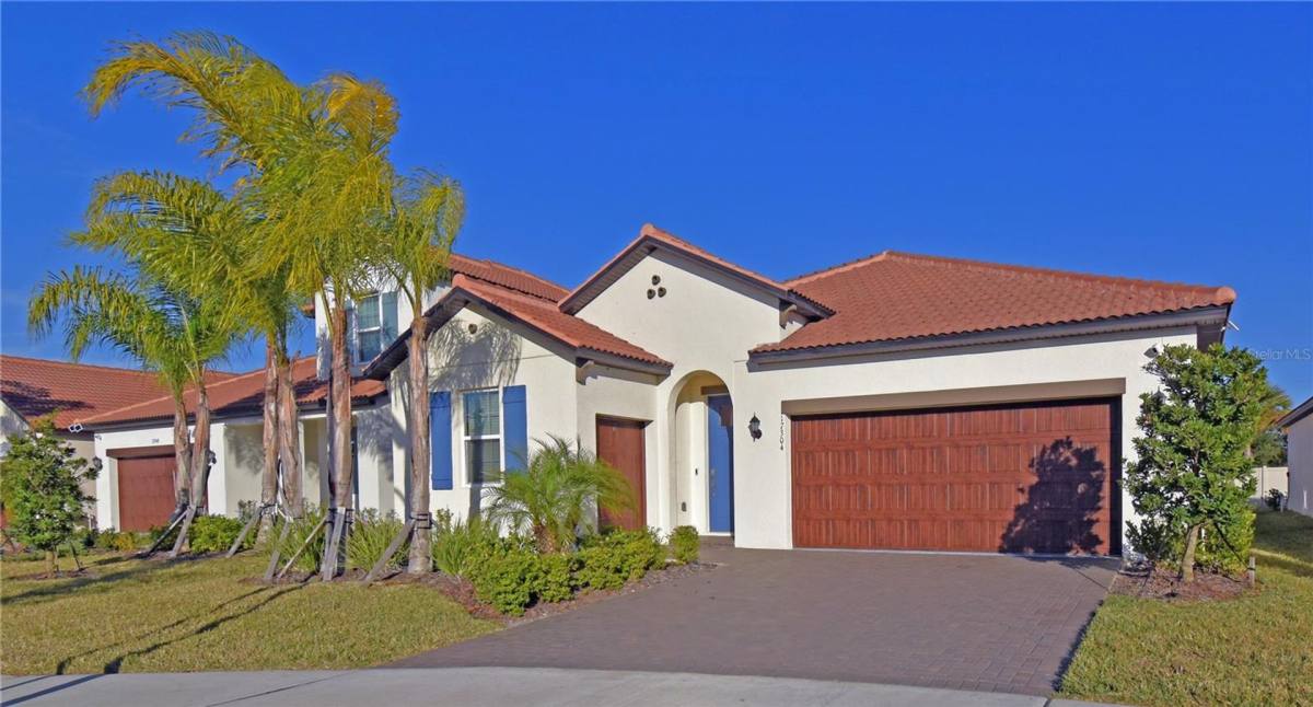 House for rent at 17304 Banded Gold Lane, Wimauma, FL 33598
