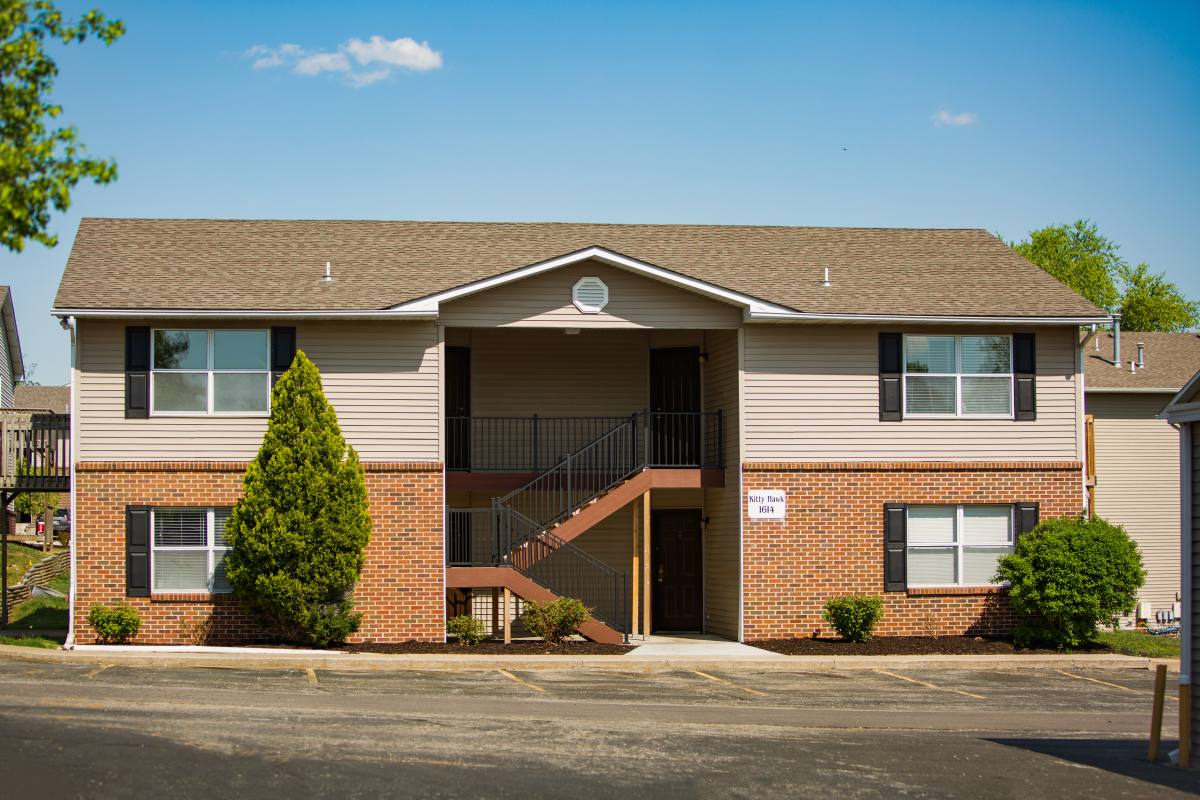 Apartment for rent at 1615 Kittyhawk Dr, Columbia, MO 65202