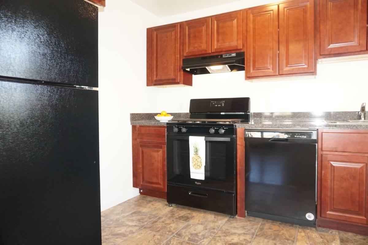 Apartment for rent at 87-89 S State Rd, Upper Darby, PA 19082