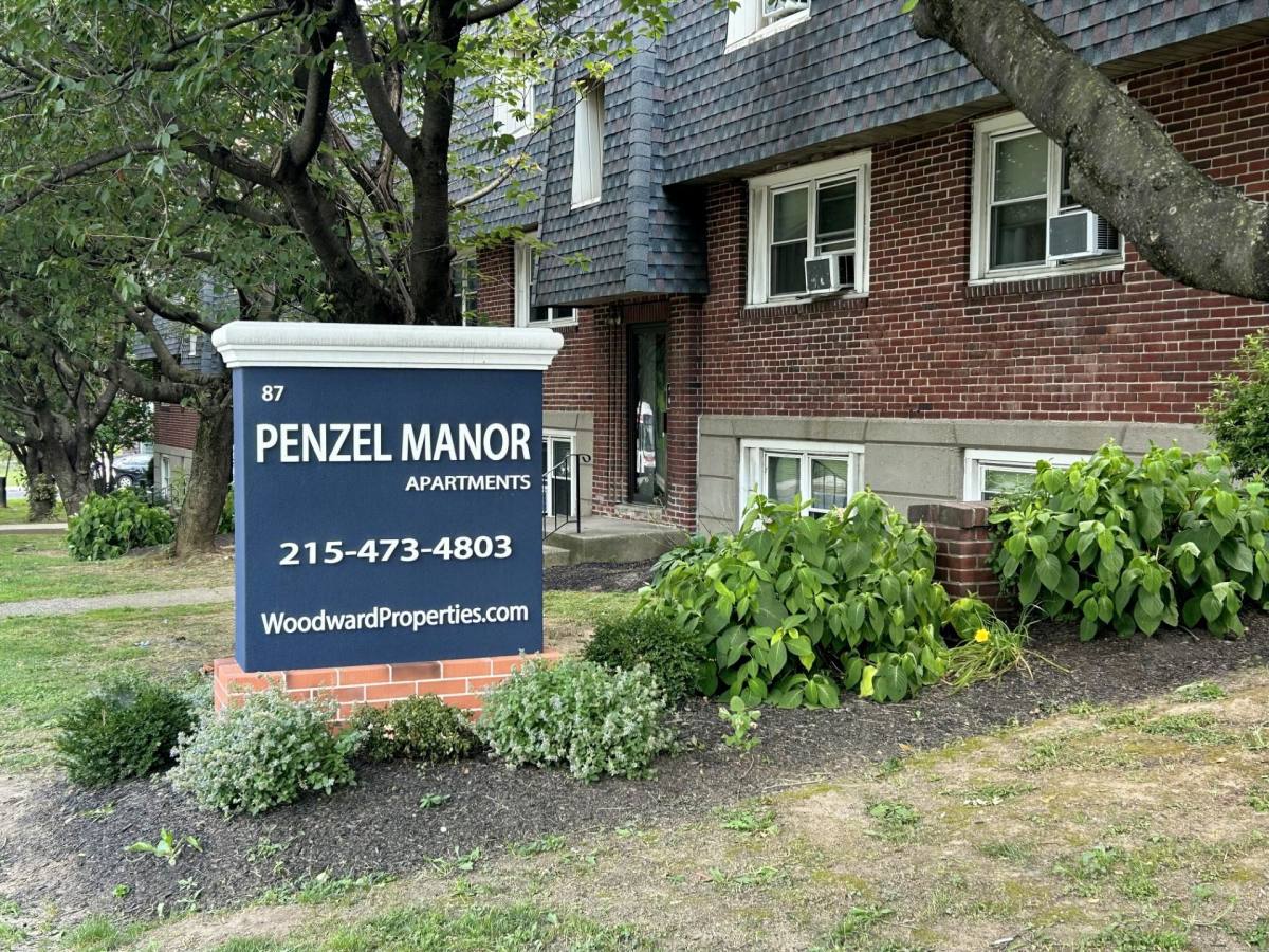 Apartment for rent at 87-89 S State Rd, Upper Darby, PA 19082