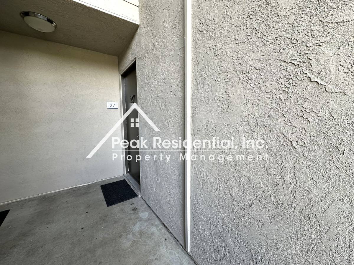 Apartment for rent at 1025 35th Ave, Sacramento, CA 95822