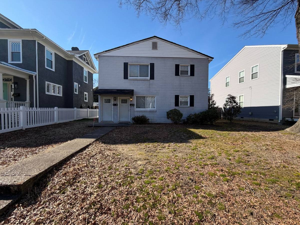 Apartment for rent at 3212 Barton Ave, Richmond, VA 23222