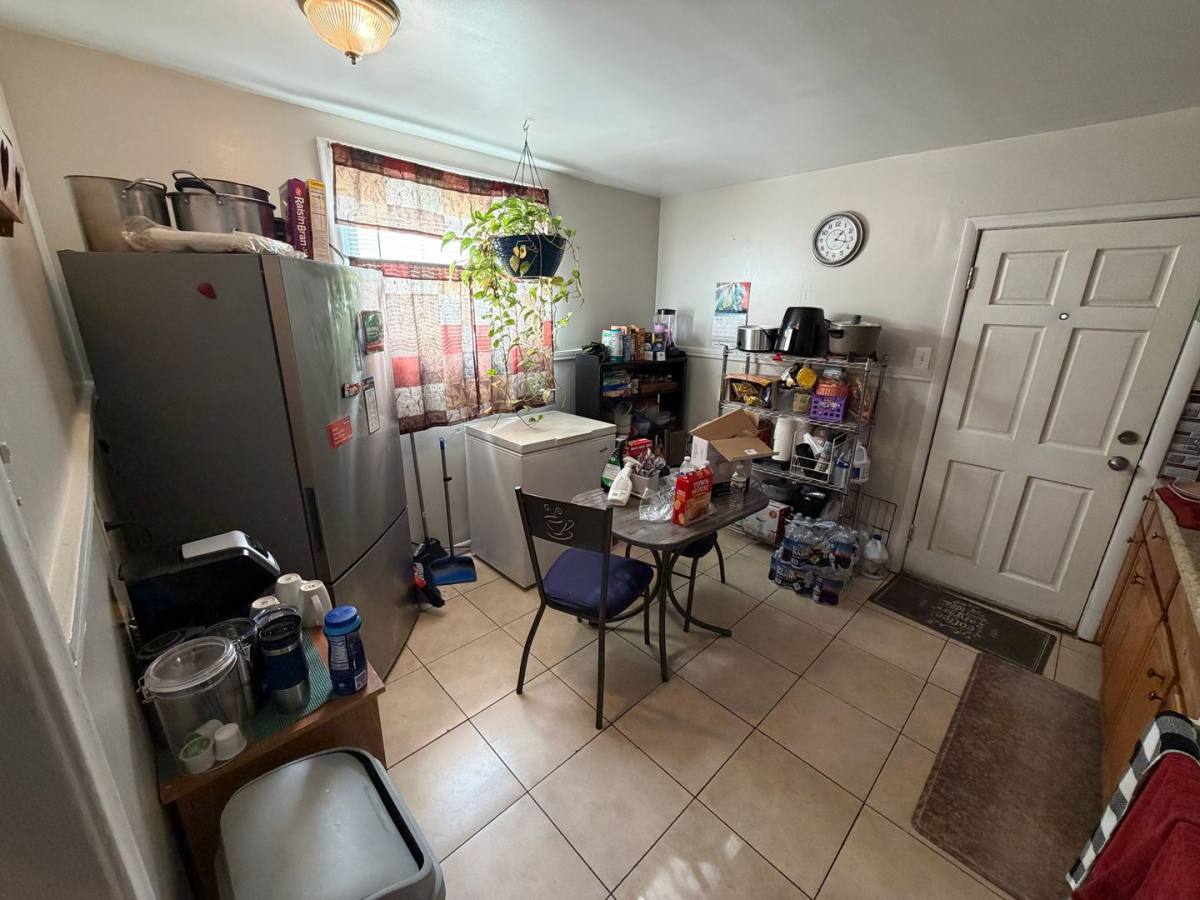 Apartment for rent at 3212 Barton Ave, Richmond, VA 23222
