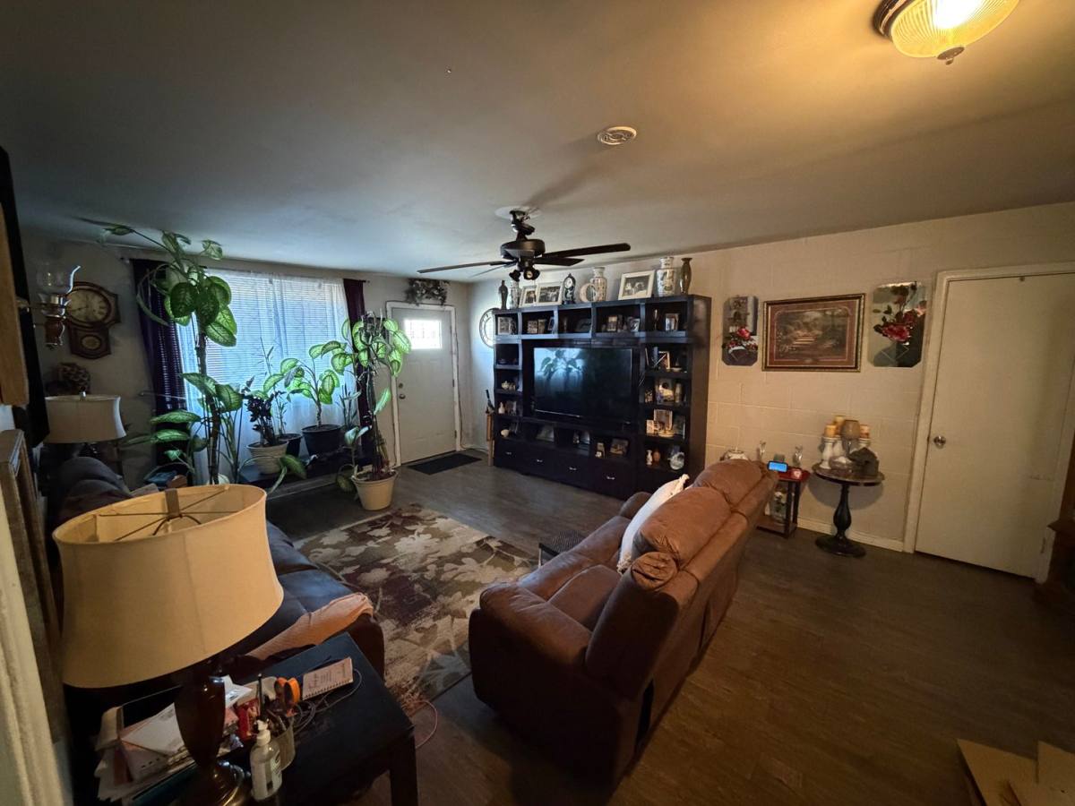Apartment for rent at 3212 Barton Ave, Richmond, VA 23222