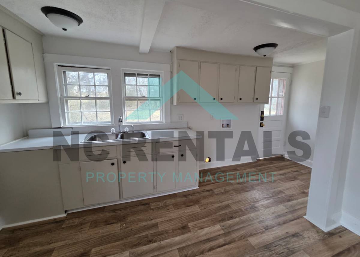 House for rent at 1318 Front St, Eden, NC 27288