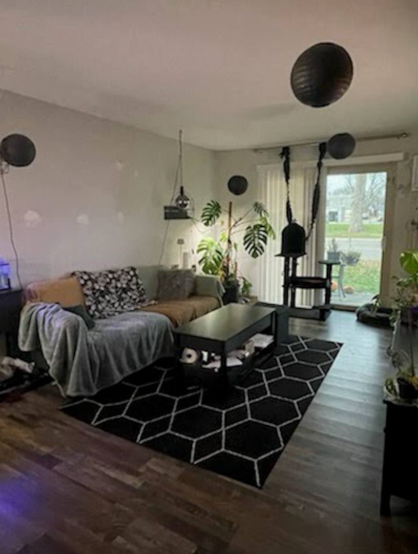 Apartment for rent at 10340 Viking Dr, Eden Prairie, MN 55344