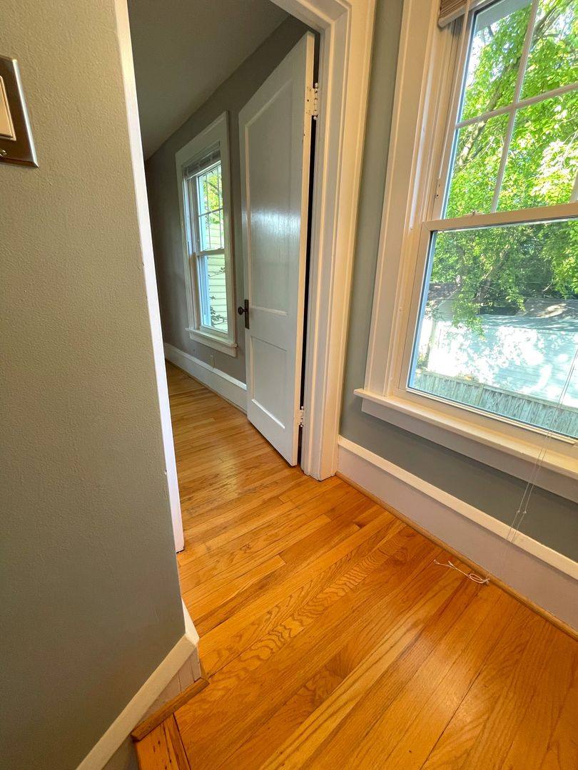 House for rent at 1404 E Park Place, Ann Arbor, MI 48104