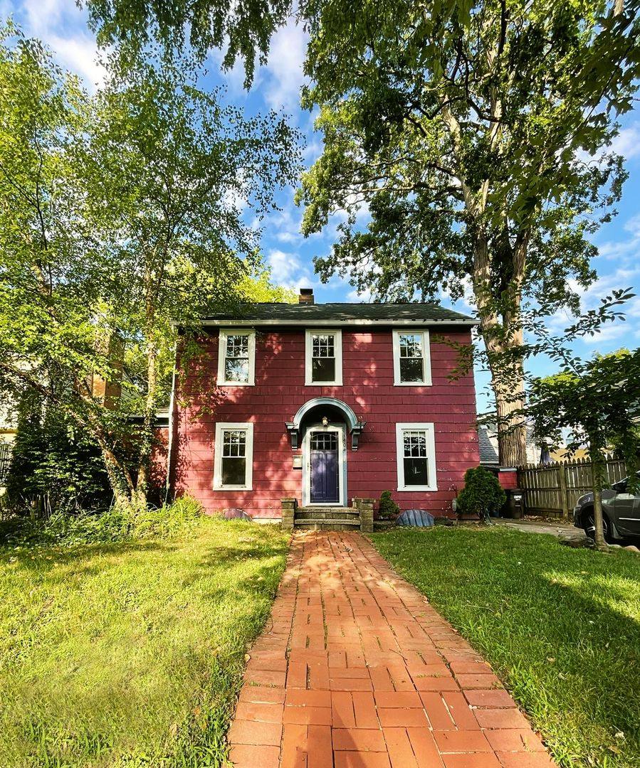 House for rent at 1404 E Park Place, Ann Arbor, MI 48104