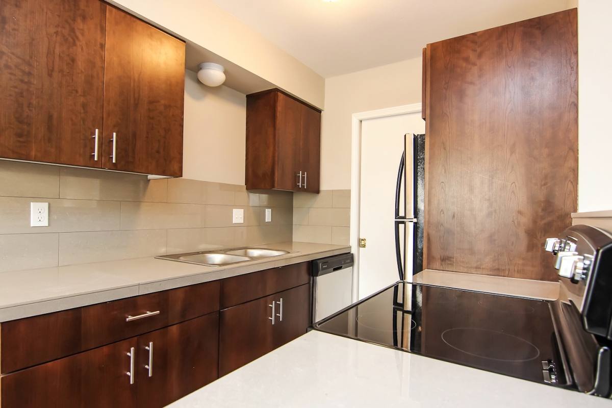 Apartment for rent at 2821 SE 50th Ave, Portland, OR 97206